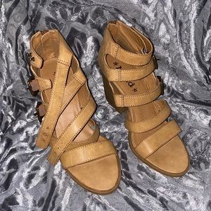 NEVER WORN Mudd Strap/Zipper Heels